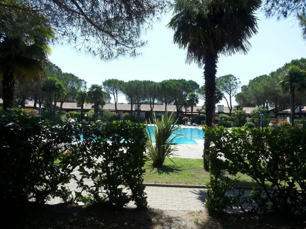 Villetta Corte Grande Villa Aprilia Marittima Exterior photo